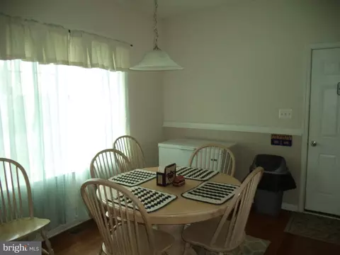 8056 Outing Ave, Pasadena, MD 21122 photo 6