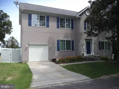 8056 Outing Ave, Pasadena, MD 21122