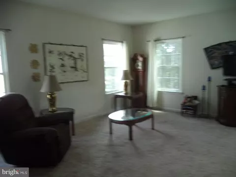 8056 Outing Ave, Pasadena, MD 21122 photo 7