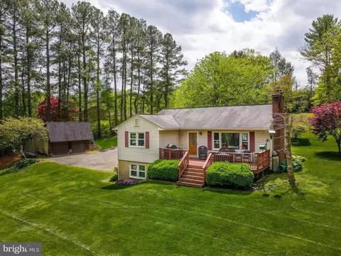 4789 S Polling House Rd, Harwood, MD 20776