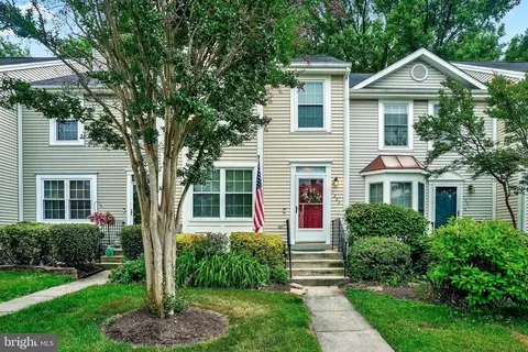 1223 Martha Greenleaf Dr, Crofton, MD 21114