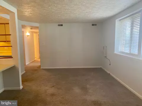 8030 B Abbey Ct #B, Pasadena, MD 21122 photo 5