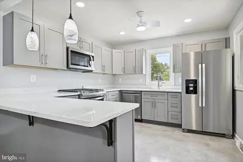 5718 Moore St, Brooklyn, MD 21225