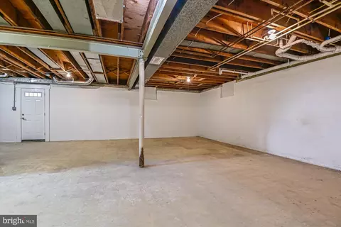 5718 Moore St, Brooklyn, MD 21225 photo 44