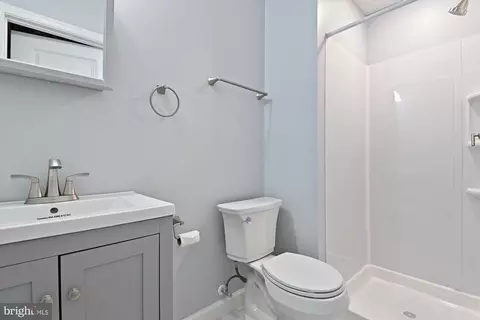 5718 Moore St, Brooklyn, MD 21225 photo 40