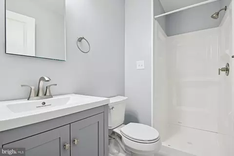 5718 Moore St, Brooklyn, MD 21225 photo 33