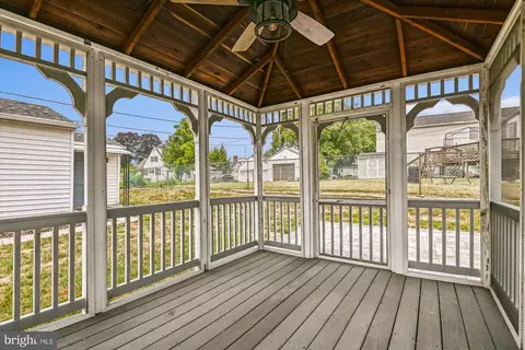 5718 Moore St, Brooklyn, MD 21225 photo 16