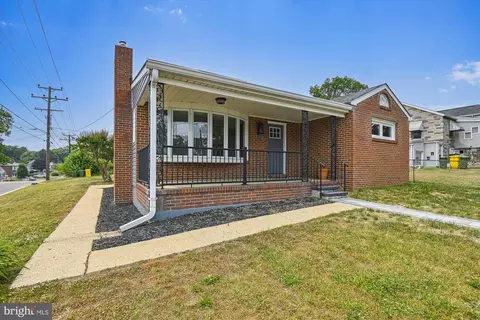 5718 Moore St, Brooklyn, MD 21225 photo 5