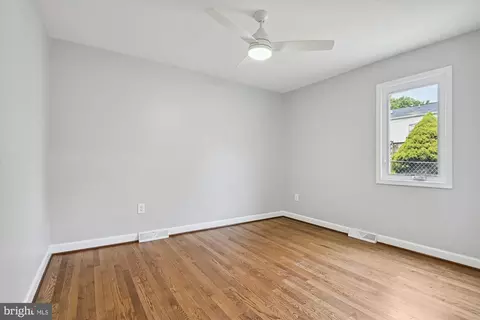 5718 Moore St, Brooklyn, MD 21225 photo 30