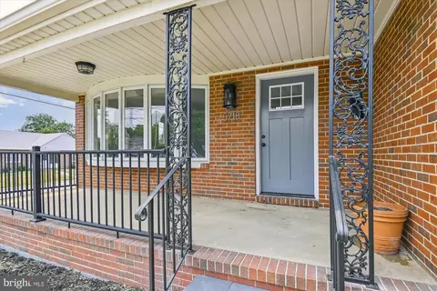 5718 Moore St, Brooklyn, MD 21225 photo 6