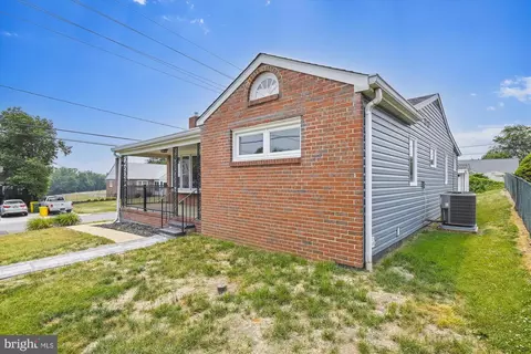 5718 Moore St, Brooklyn, MD 21225 photo 49