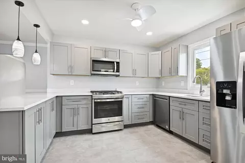 5718 Moore St, Brooklyn, MD 21225 photo 18