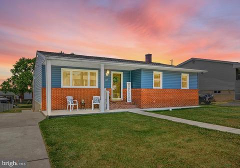 897 Laurie Ln, Glen Burnie, MD 21061
