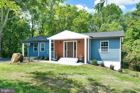 5492 Nutwell Sudley Rd, Deale, MD 20751