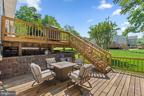 1203 Cedar Ln, Edgewater, MD 21037 photo 4