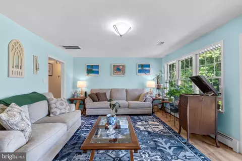 1203 Cedar Ln, Edgewater, MD 21037 photo 10