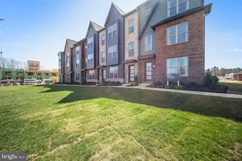 3304 Streamlet Ln, Laurel, MD 20724