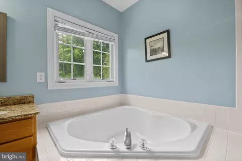 100 Waterside Ct, Edgewater, MD 21037 photo 43