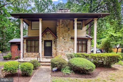 704 Oser Dr, Crownsville, MD 21032