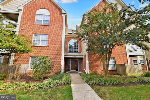 607 Admiral Dr #104, Annapolis, MD 21401