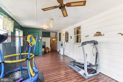 906 Severn Ave, Edgewater, MD 21037 photo 37