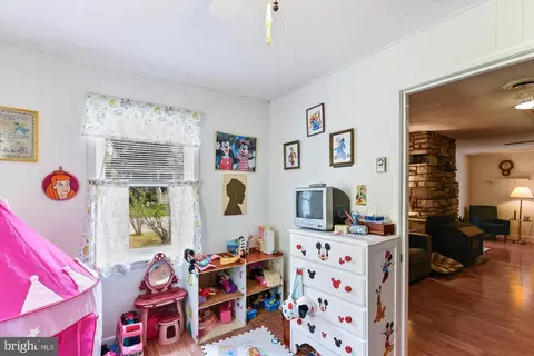 906 Severn Ave, Edgewater, MD 21037 photo 25