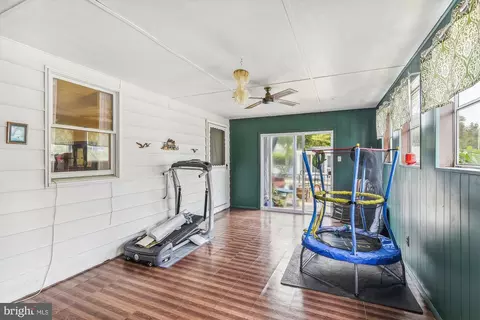 906 Severn Ave, Edgewater, MD 21037 photo 36