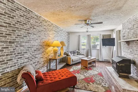 906 Severn Ave, Edgewater, MD 21037 photo 41