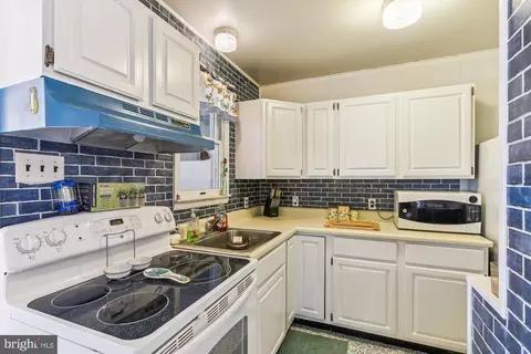 906 Severn Ave, Edgewater, MD 21037 photo 45