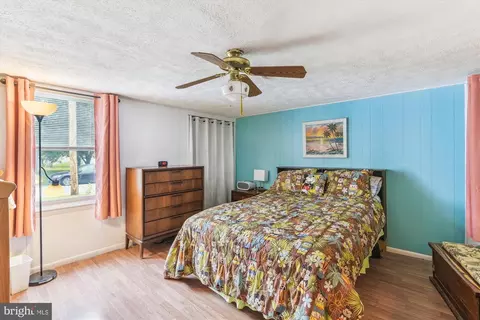 906 Severn Ave, Edgewater, MD 21037 photo 17
