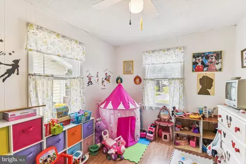 906 Severn Ave, Edgewater, MD 21037 photo 23