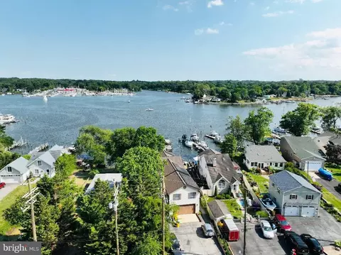 121 Bar Harbor Rd, Pasadena, MD 21122 photo 2