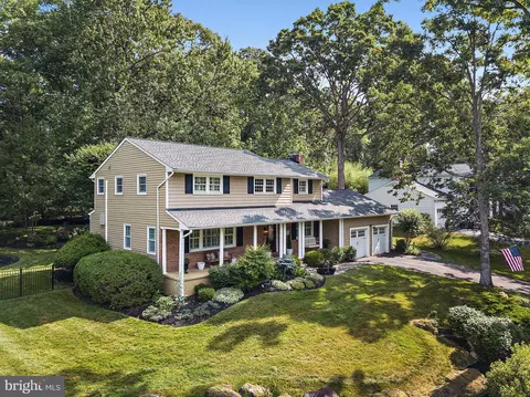 66 Saint Andrews Rd, Severna Park, MD 21146