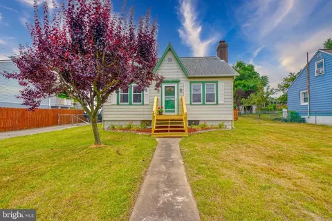 12 Highland Rd, Glen Burnie, MD 21060