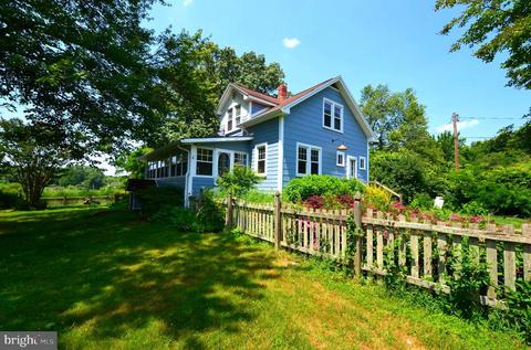 5810 Swamp Circle Rd, Deale, MD 20751
