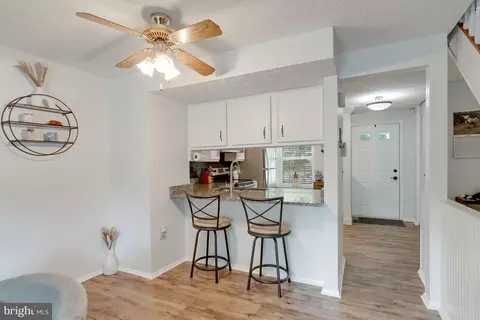 8127 Tower Bridge Dr, Pasadena, MD 21122 photo 3
