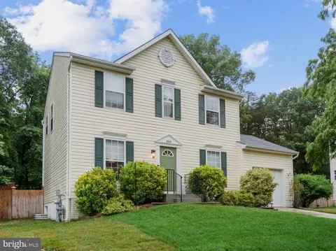 8345 Watermill Dr, Millersville, MD 21108