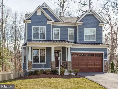 131 Marquise Ln, Annapolis, MD 21401