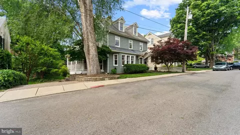 5 S Acton Pl, Annapolis, MD 21401