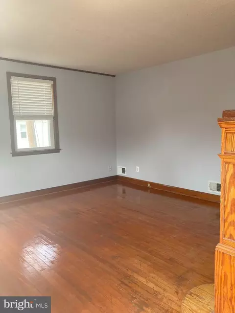 4209 3rd St, Brooklyn, MD 21225 photo 2