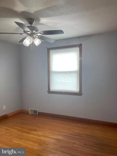 4209 3rd St, Brooklyn, MD 21225 photo 12