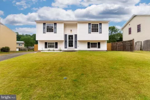 1419 Macedonia Dr, Hanover, MD 21076
