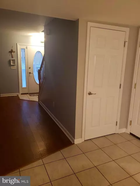 901 9th St, Pasadena, MD 21122 photo 7