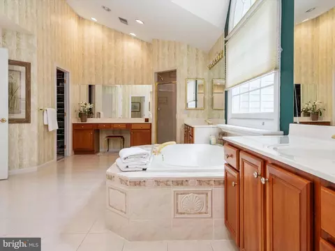 90 Colony Xing, Edgewater, MD 21037 photo 34