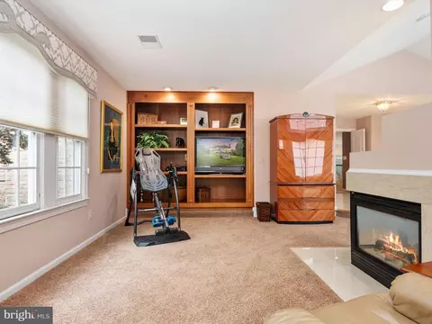 90 Colony Xing, Edgewater, MD 21037 photo 32