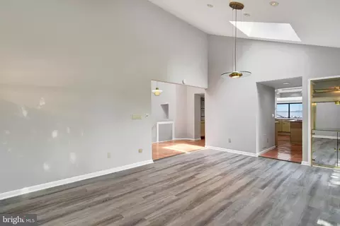 529 Sylview Dr, Pasadena, MD 21122 photo 29