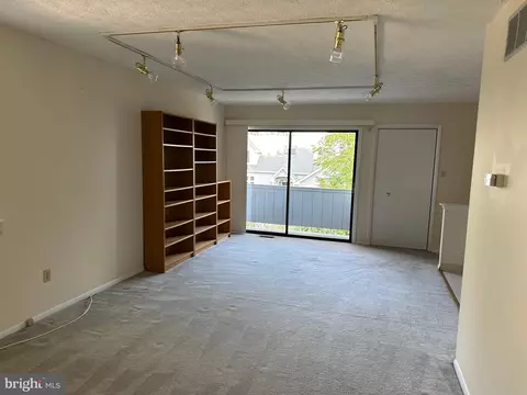 529 Sylview Dr, Pasadena, MD 21122 photo 71