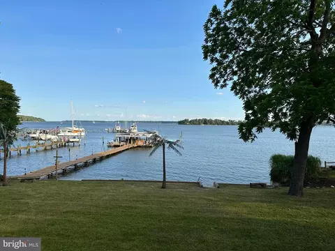 529 Sylview Dr, Pasadena, MD 21122