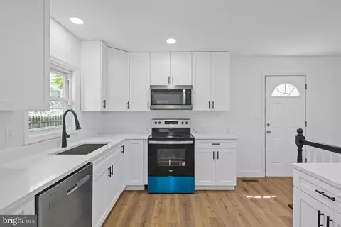 368 Cecilton S, Laurel, MD 20724 photo 13