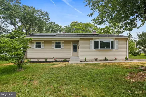 368 Cecilton S, Laurel, MD 20724